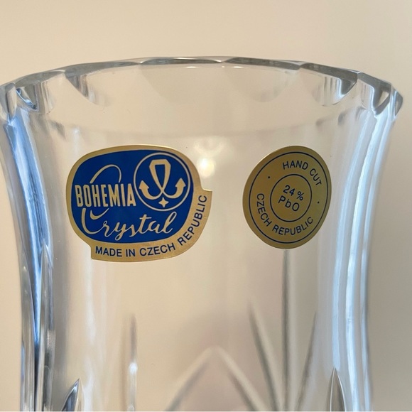 Bohemia Crystal 12" 24% Pbo Hand Cut Vase made in Czech Republic - Picture 6 of 13